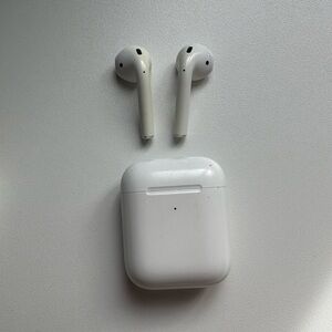 Apple AirPods First Generation